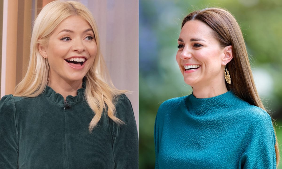 Holly Willoughby astounds fans in mini skirt - and the Princess of Wales' favourite heels