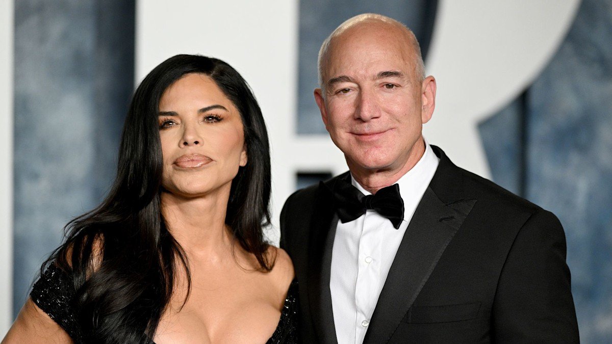 Jeff Bezos Spent $175 Million on a Love Nest for His Fiancée Lauren ...