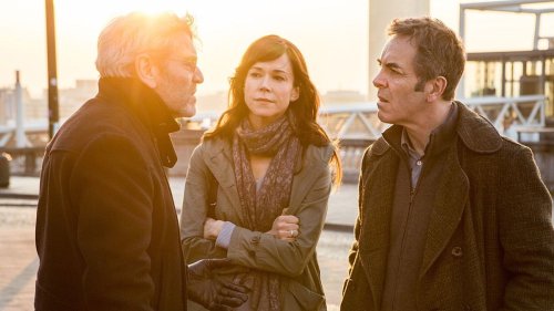 Netflix viewers have just weeks to binge 'must-see' crime thriller hailed as 'drama at its best'