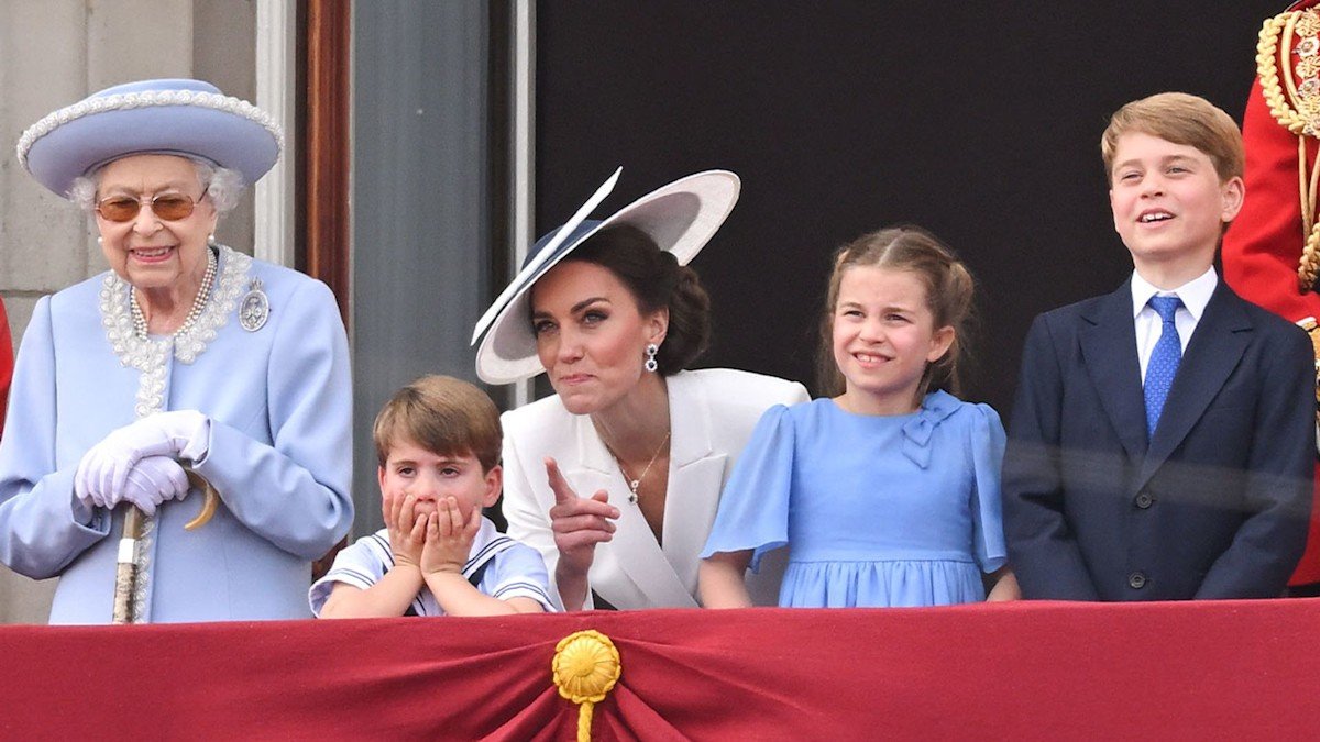 Kate Middleton's finest parenting moments at the Jubilee - photos