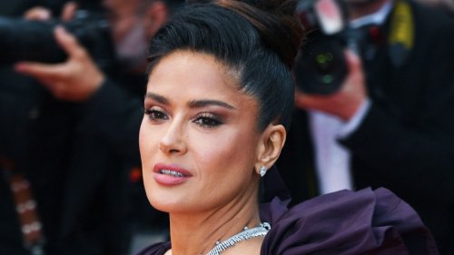 Salma Hayek shows off ultra-toned physique in barely-there bikini ...