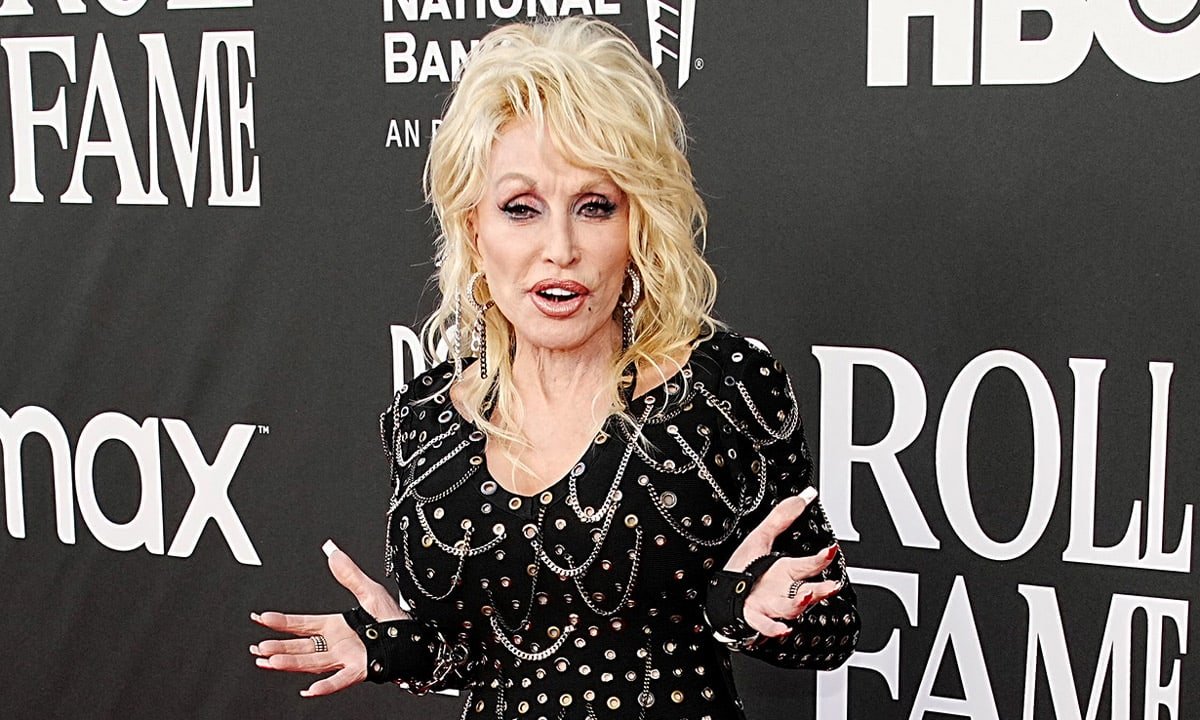 Dolly Parton defends surprising daily diet – fans react