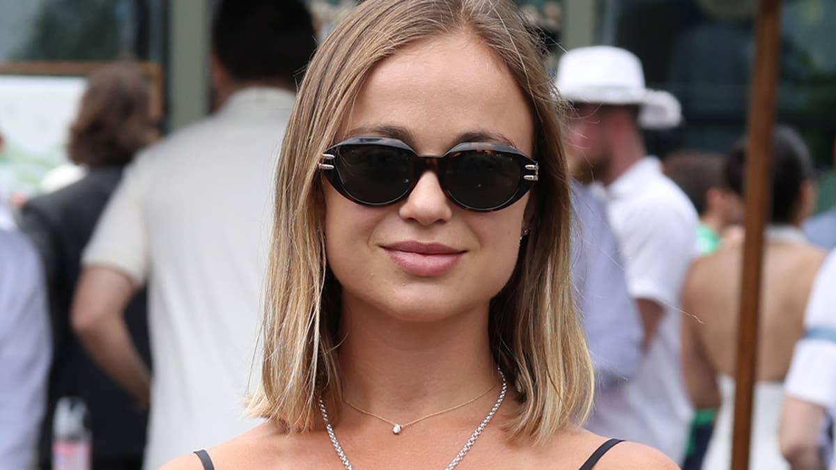Lady Amelia Windsor displays glowing sun tan in ultra-chic monochromatic sundress for luxurious Paris trip