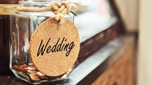 How much does a wedding cost? 2023 expenses and wedding budget revealed