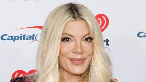 Tori Spelling, 50, wears tiniest bralette as she poses with rarely seen daughters