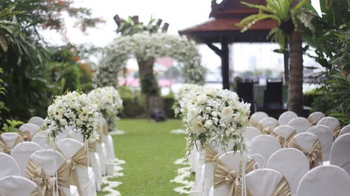 How much do wedding venues cost? | Flipboard