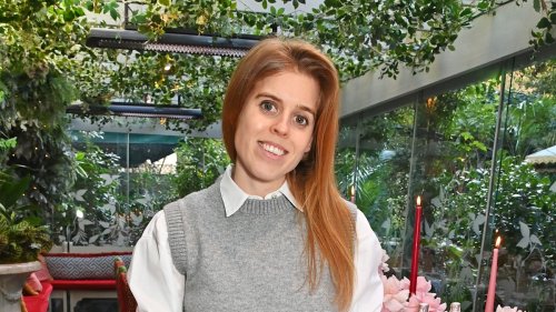Princess Beatrice's green pleated skirt is an affordable win for fashion lovers