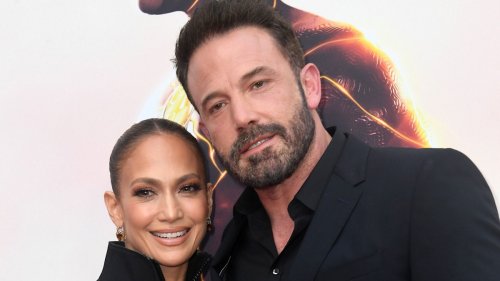 Ben Affleck's daughter, 17, towers over stepmom Jennifer Lopez during