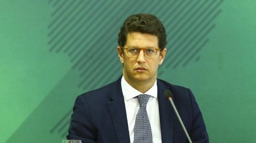 Brasiliens umstrittener Umweltminister Salles räumt Posten