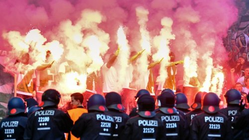 Nach Ärger über Fan-Kontrollen in Wolfsburg: Polizei äußert sich