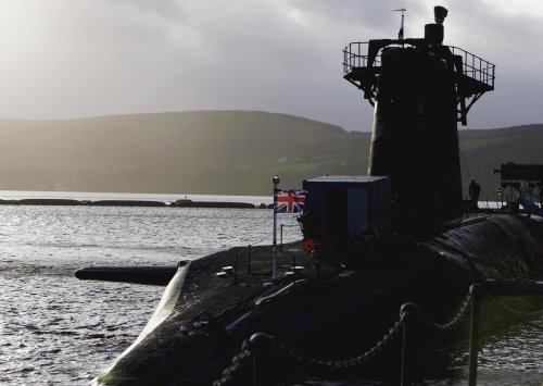 'Independent Scotland will have to keep Trident for 10 years to join Nato'