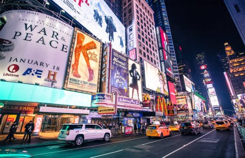 Gatsby On Broadway: Dazzling Take On A Literary Classic
