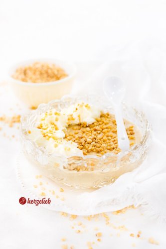 Karamellpudding Rezept – Dessert ohne Ei und mit Sahne!