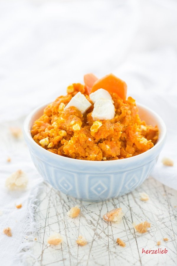 Rezept für Karotten-Feta-Dip mit einem Hauch Orient