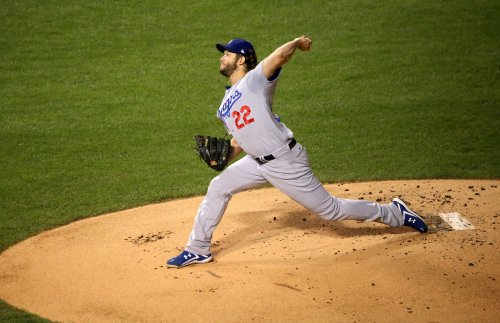 Kershaw signs 1-year, $20M deal with the Dodgers