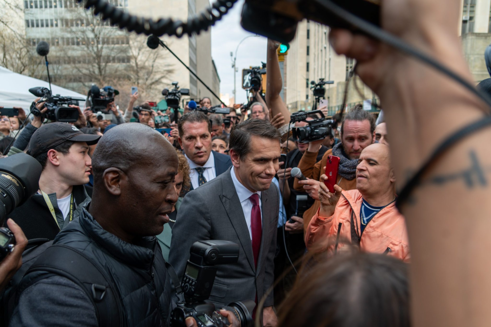 Top DOJ official shut down enforcement against crypto companies while holding more than $150,000 in crypto investments