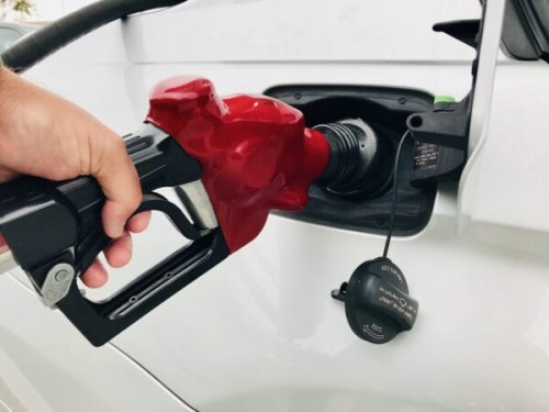 LA County gasoline rises to highest average price since Dec. 11