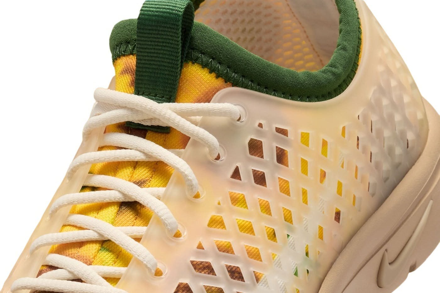 2008's Webby Nike Runner Gets a Floral Rejuvenation