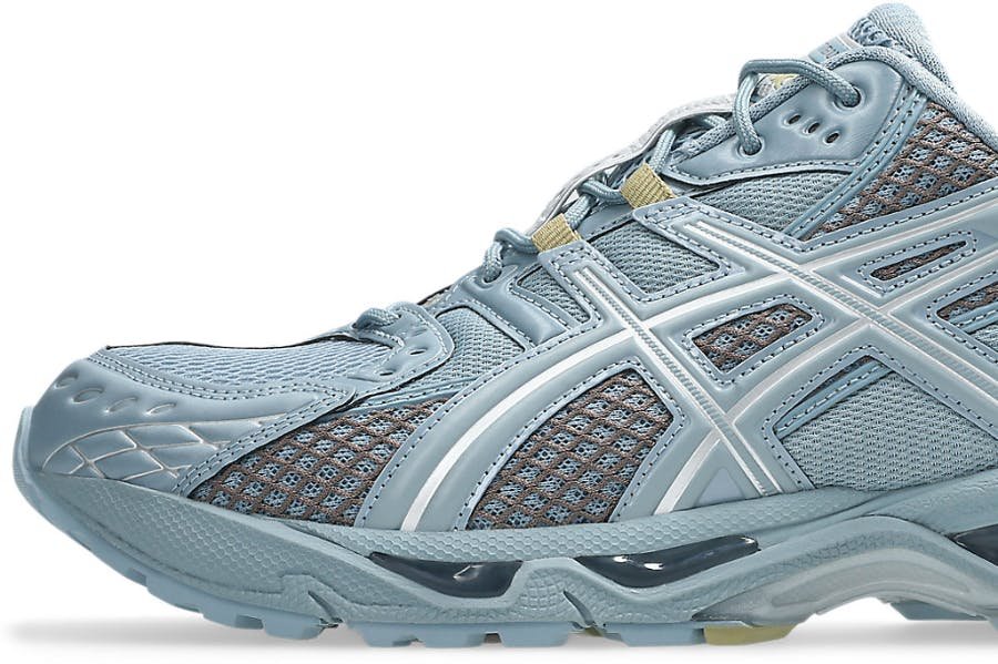 ASICS’ Recently Resurrected Dad Shoe Just Found Its True Blue