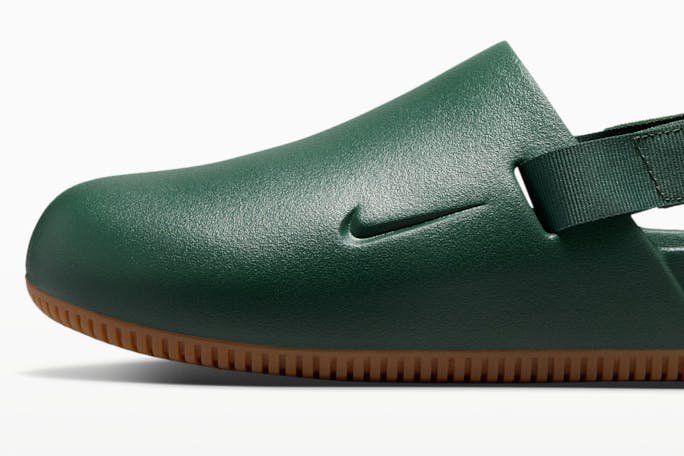 Nike’s Mutable Mule Is Cool, Calm, & Respected