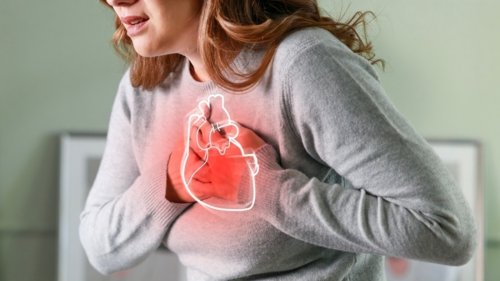 Cardiologist shares 10 things he does every day to lower heart disease risk: 10,000 steps to start the day with protein