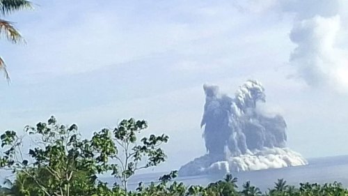 Watch | Underwater volcano’s explosive eruption in Vanuatu island