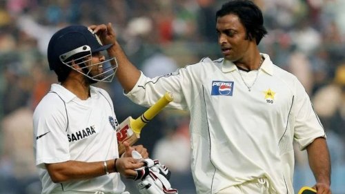 The Moment He Lifted His Bat I Knew He Was Out Akhtar Reveals How 