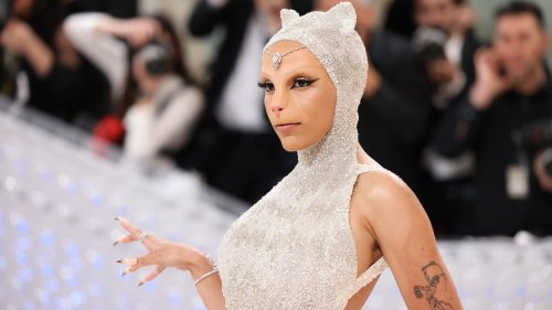 Met Gala 2023: Doja Cat wins Met Gala, pays ode to Karl Lagerfeld's cat ...