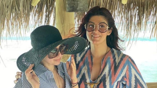 Twinkle Khanna says sister Rinke refused to move to Mumbai during Op Sindoor, felt safer staying close to PM Modi's home