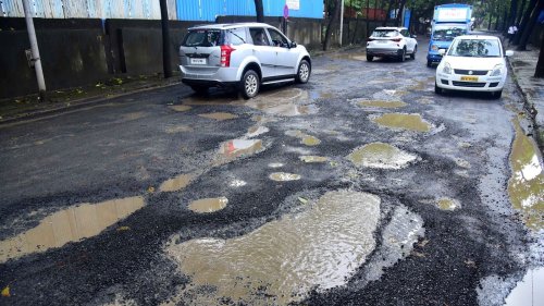 Pothole woes: High courts pull up Mumbai, Bengaluru civic bodies for negligence
