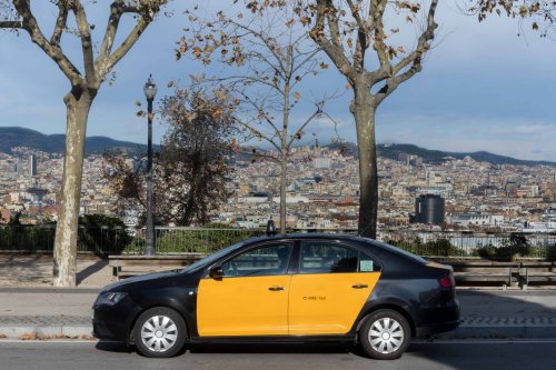Los taxistas han encontrado el arma perfecta para luchar contra Uber y Cabify en Cataluña