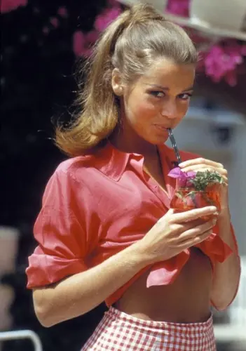 Jane Fonda: Incredible photos of the sex symbol turned activist