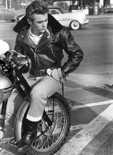 James Dean: Spectacular photos of a screen legend
