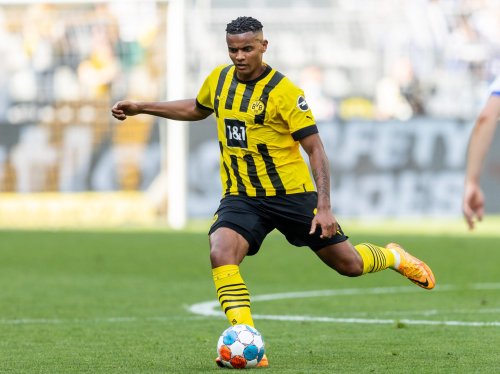 Borussia Dortmund lowering asking price for Arsenal target Manuel Akanji to £15m