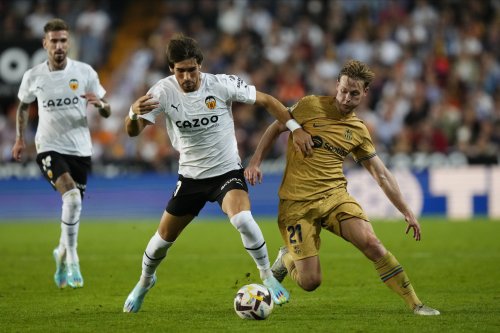 Valencia wonderkid Jesus Vazquez would prefer to stay in La Liga than join Leeds