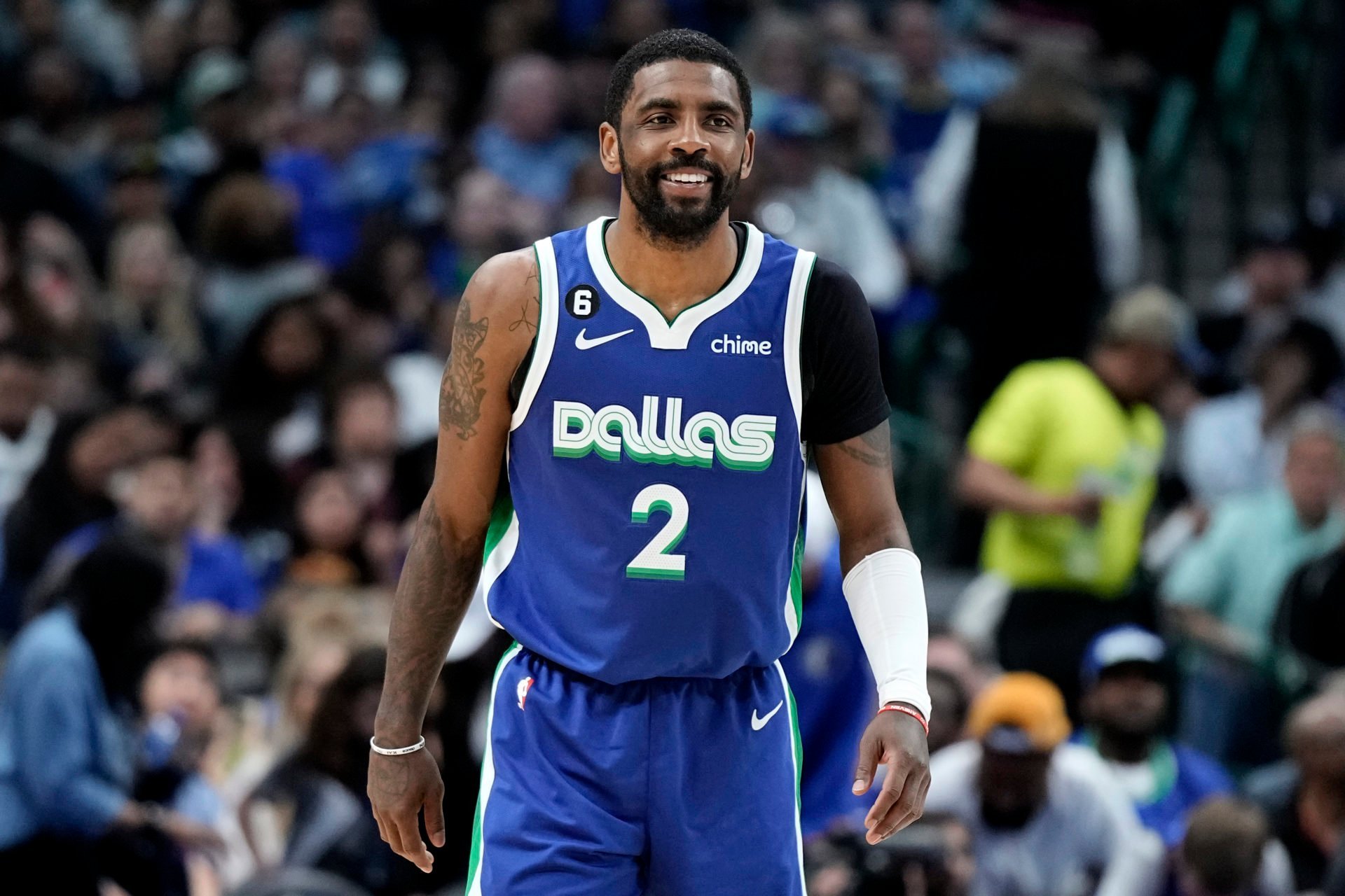 Kyrie Irving shaved his beard off and fans can't get over how old he looks