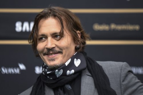 Before and after pics of Johnny Depp’s teeth show he is “proud” of his ...