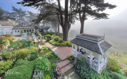 Mendocino’s Elk Cove Inn: Quirky, comfy bed and breakfast with spectacular views