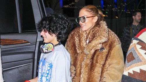 Jennifer Lopez Bonds With Emme, 15, On Night Out at SZA Concert: Photos