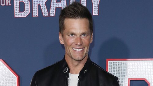 Tom Brady Goes Shirtless While Snorkeling With His Three Kids During Trip