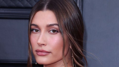 Hailey Baldwin Said This Vitamin C Serum ‘Changed Her Skin’ & It’s On Sale Right Now