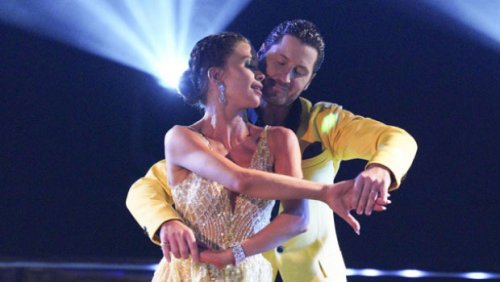 ‘DWTS’ Recap: A TV Legend Is Eliminated & 3 Frontrunners Dazzle On Bond Night