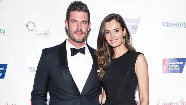 'Bachelor' host Jesse Palmer and wife Emily Fardo are expecting first