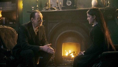 ‘Sherlock & Daughter’ Review: David Thewlis Is a Perfect Fit in The CW’s Modestly Amusing Spin on a Classic Franchise