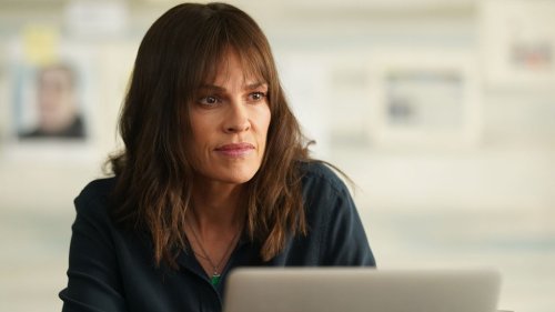 ‘Alaska Daily’ Review: Hilary Swank Stars as a Journalist in ABC’s Ham-Handed Series