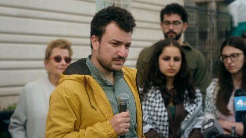 ‘The Encampments’ Review: A Gripping Doc Goes Inside Gaza Protests at Columbia University