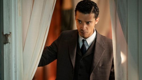 ‘Interview With the Vampire’ Review: AMC’s Queer-Forward Anne Rice Adaptation Is Ripe With Potential