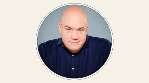Why ‘Bros’ Star Guy Branum Is Paying for Applebee’s Employees in Des Moines to See Romantic Comedy