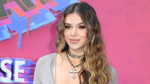 ‘Spider-Man: Across the Spider-Verse’ Star Hailee Steinfeld Talks Gwen