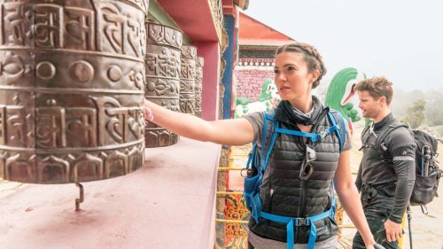 Mandy Moore Shares “Overwhelming” Mount Everest Experience